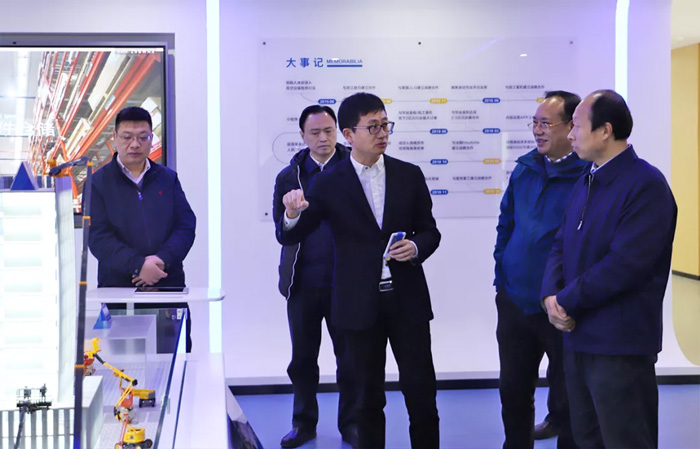 江苏省发改委副主任林康调研男篮买球赛官网-中国有限公司
发展情况-2.jpg